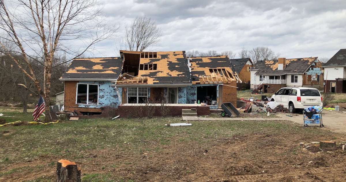 Tornado damage outside Nashville